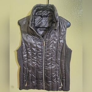 Calvin Klein Women's Charcoal Puffer Vest